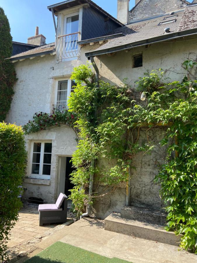 Gites « Le Clos Saint Hilaire » Мер Экстерьер фото